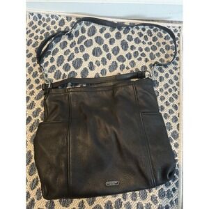 Coach Authentic Black Purse Leather In Great Condition Shoulder Or Crossbody